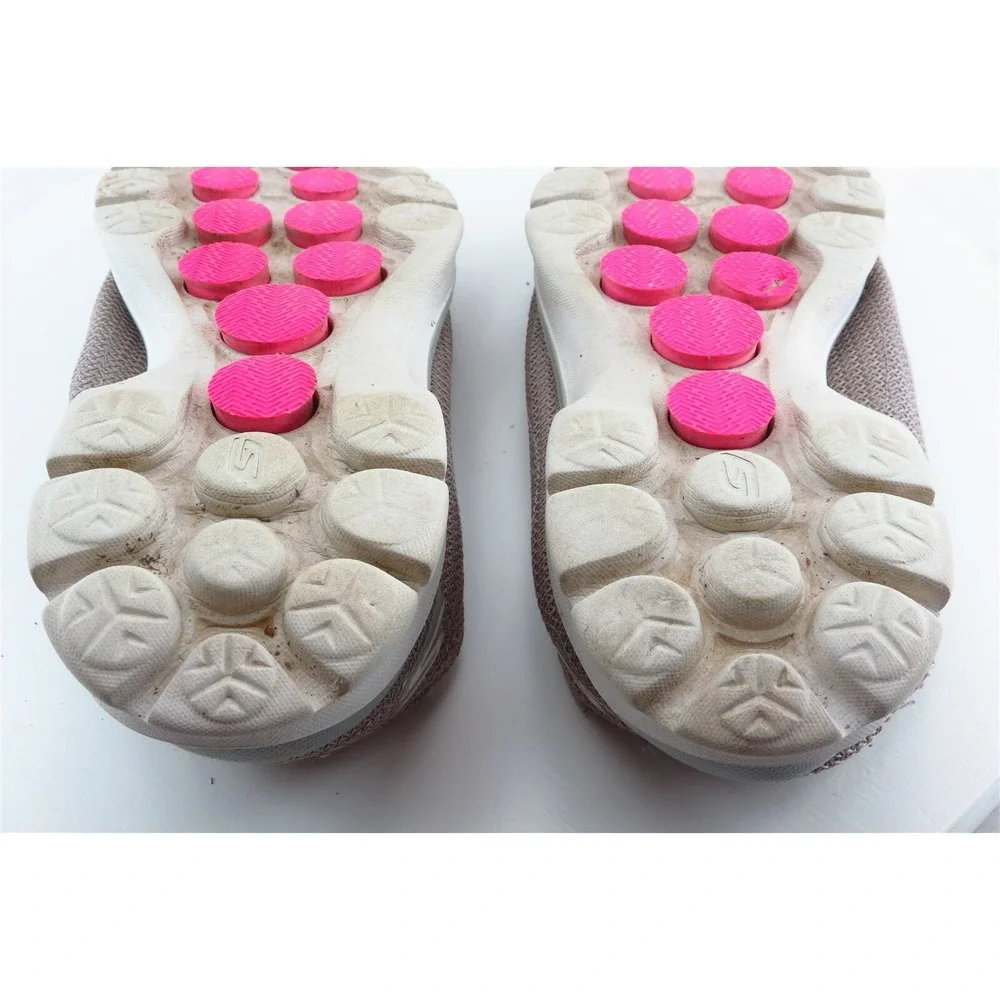 Skechers Womens Walking Shoes Size 8.5‎ Beige Fabric Slip On Lightweight Comfort